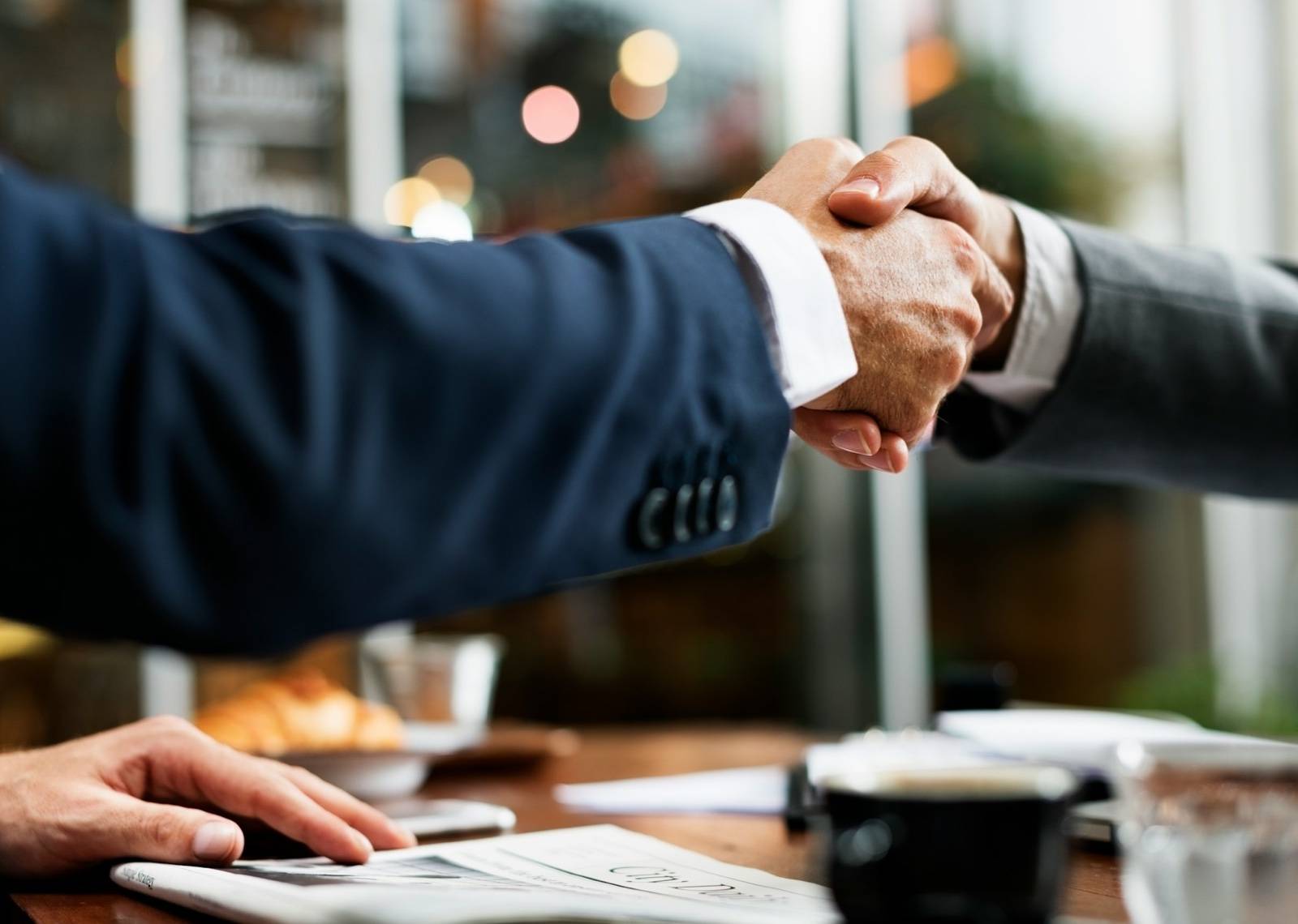 Strategiczne partnerstwa i ekosystemy: nowa ścieżka wzrostu dla dużych firm